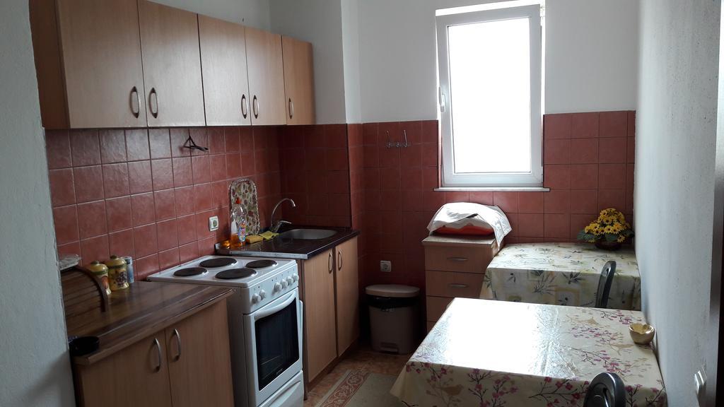 Apartment Family Ulcinj Exterior foto